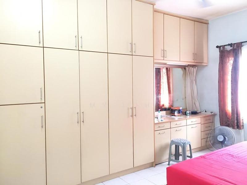 Kondominium untuk Dijual di Villa Lagenda - MY Loh - Bedroom - PropertyGuru.com.my
