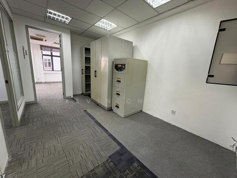 Office for Rent in Petaling Jaya (Selangor) - Kevin Chen - Corridor - PropertyGuru.com.my
