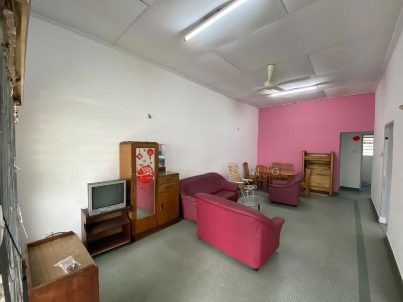 Rumah Berkembar untuk Disewa di Taman Abad (Johor Bahru) - Claira Ong - Living Room - PropertyGuru.com.my