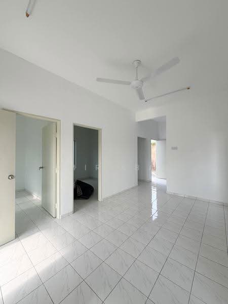 Rumah Teres 1-Tingkat untuk Disewa di Kajang (Selangor) - Amir Abas - Interior - PropertyGuru.com.my