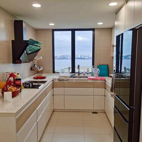 Condominium for Sale at The Straits View Condominium - Grace Ng - Kitchen - PropertyGuru.com.my