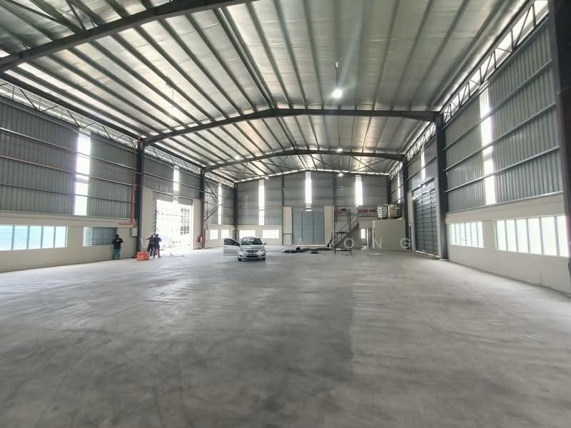 Factory for Rent in Kampung Baru Sungai Buloh (Sungai Buloh) - Vanessa Ong - Exterior - PropertyGuru.com.my