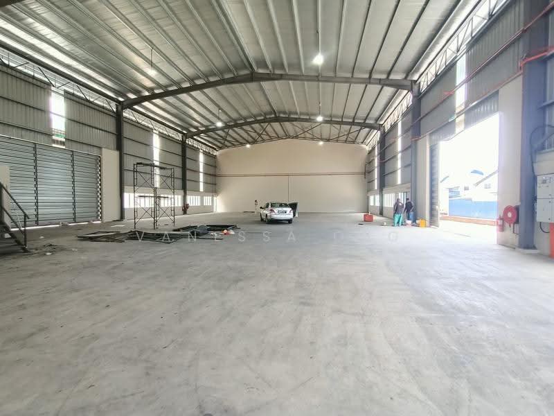 Factory for Rent in Kampung Baru Sungai Buloh (Sungai Buloh) - Vanessa Ong - Exterior - PropertyGuru.com.my