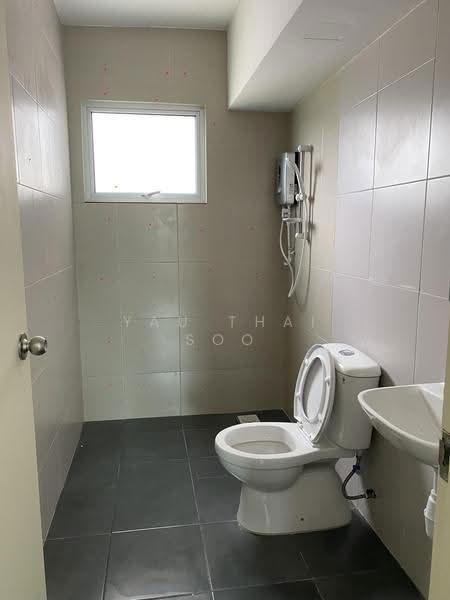 Rumah Flat untuk Disewa di PANGSAPURI AMANSIARA - Yau Thai Soo - Bathroom - PropertyGuru.com.my