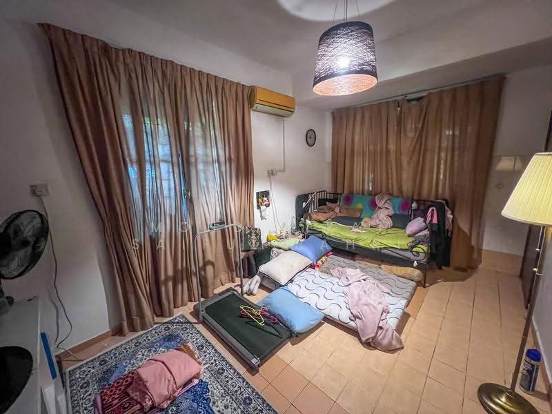 2-storey Terraced House for Sale in Alam Damai (Cheras) - Mohd Aizat Saiful Bahri - Living Room - PropertyGuru.com.my