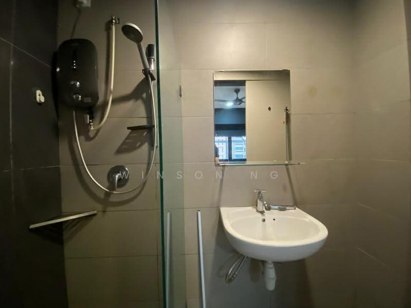 Kediaman Servis untuk Disewa di Avenue D'Vogue - Winson Ng - Bathroom - PropertyGuru.com.my