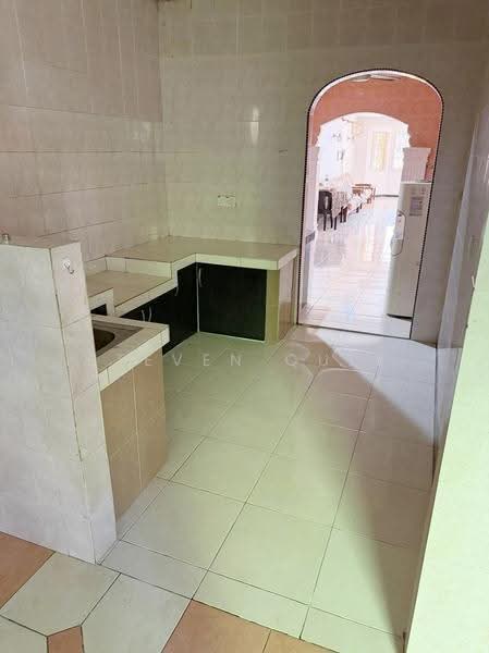 2-storey Terraced House for Sale in Kota Kinabalu (Sabah) - Steven Quek - Kitchen - PropertyGuru.com.my
