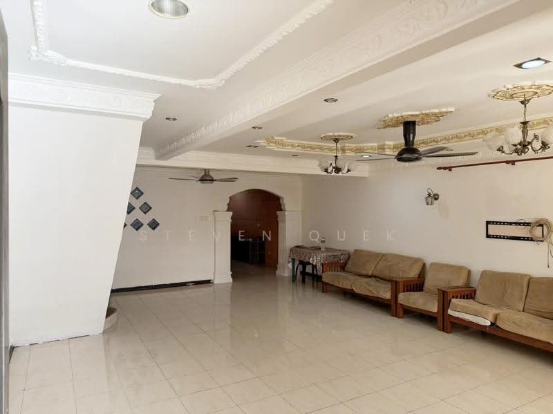 2-storey Terraced House for Sale in Kota Kinabalu (Sabah) - Steven Quek - Living Room - PropertyGuru.com.my