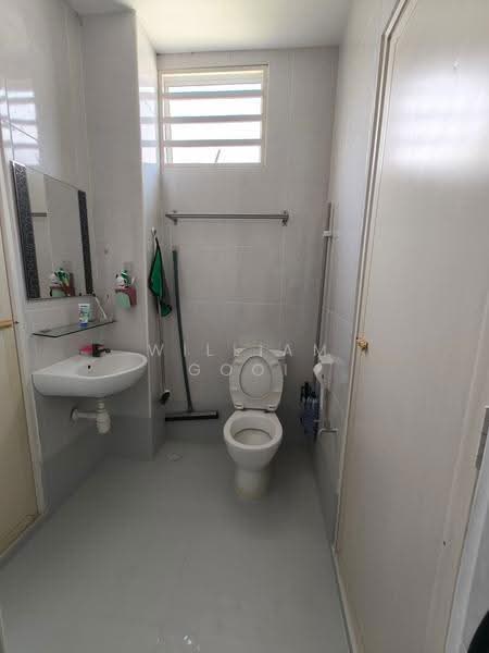2-storey Terraced House for Sale in Simpang Ampat (Penang) - William Gooi - Bathroom - PropertyGuru.com.my
