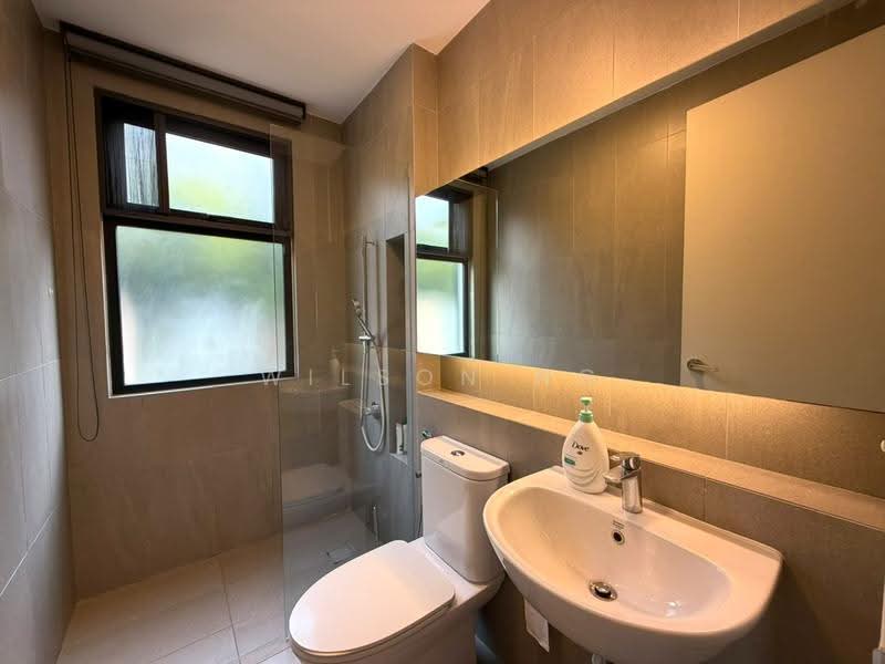 Rumah Berkembar untuk Disewa di Kota Kemuning (Shah Alam) - Wilson Ng - Bathroom - PropertyGuru.com.my