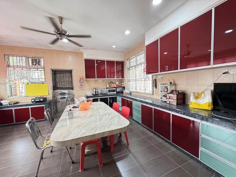 Rumah Teres 2-Tingkat untuk Dijual di Taman Nusa Bestari 2 (Iskandar Puteri (Nusajaya)) - Alan Ler - Kitchen - PropertyGuru.com.my