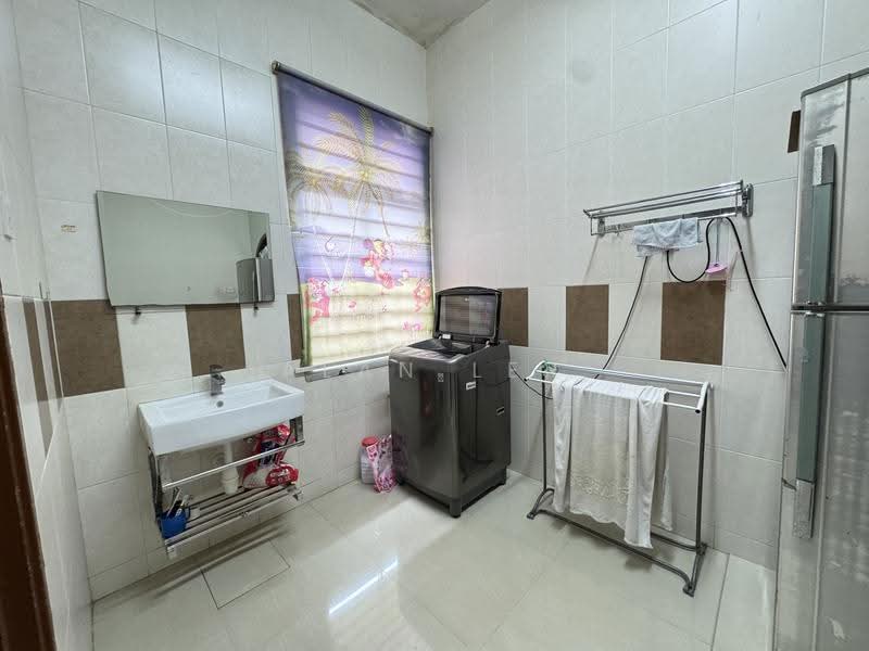 Rumah Teres 2-Tingkat untuk Dijual di Taman Nusa Bestari 2 (Iskandar Puteri (Nusajaya)) - Alan Ler - Bathroom - PropertyGuru.com.my