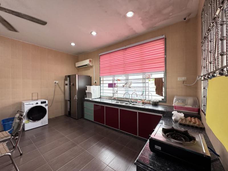 Rumah Teres 2-Tingkat untuk Dijual di Taman Nusa Bestari 2 (Iskandar Puteri (Nusajaya)) - Alan Ler - Kitchen - PropertyGuru.com.my