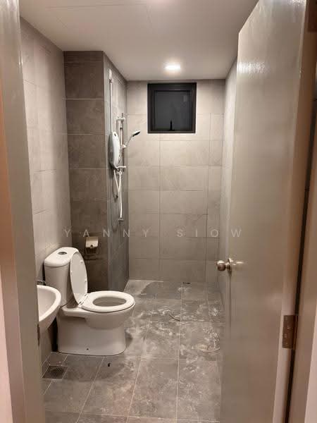 Kediaman Servis untuk Disewa di M Astra - Yanny Siow - Bathroom - PropertyGuru.com.my