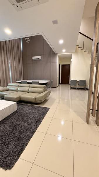 Semi-Detached House for Rent in Telok Panglima Garang (Selangor) - Fiona Lee - Living Room - PropertyGuru.com.my