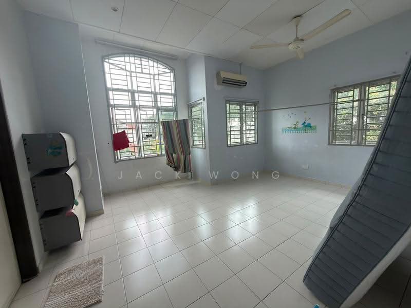 Rumah Teres 2-Tingkat untuk Dijual di Taman Desa Tebrau (Tebrau) - Jack Wong - Bedroom - PropertyGuru.com.my