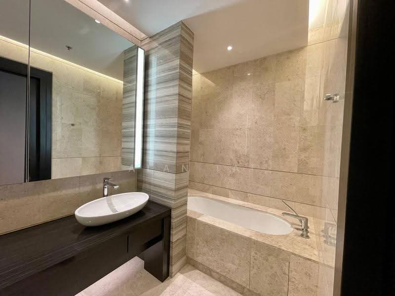 Kediaman Servis untuk Disewa di The Ritz-Carlton Residences - Alan Tai - Bathroom - PropertyGuru.com.my