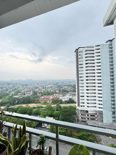 Kediaman Servis untuk Dijual di Residensi Setia Impian - Jia Yirng Lee - Balcony - PropertyGuru.com.my