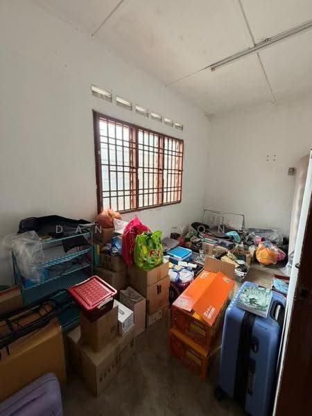 Rumah Teres 2-Tingkat untuk Dijual di Taman Bersatu (Kulai) - Daniel Yong - PropertyGuru.com.my