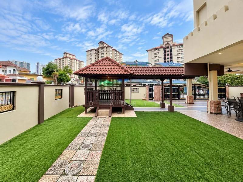 2.5-storey Terraced House for Sale in Seksyen 7 (Shah Alam) - Mohd Adryzam - Exterior - PropertyGuru.com.my