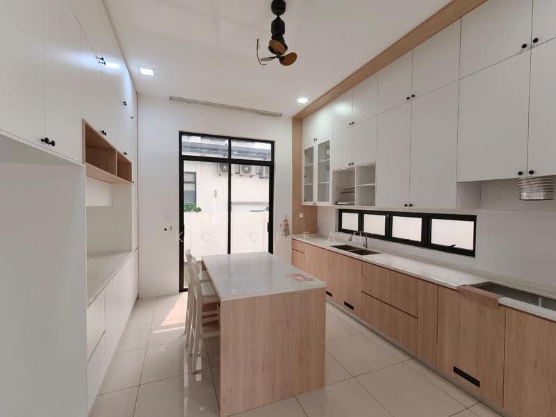 Bungalow House for Sale in Kuala Selangor (Selangor) - KC Cheah - Kitchen - PropertyGuru.com.my