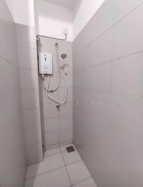2-storey Terraced House for Rent in Austin Crest (Johor Bahru) - Alex Sieh - Bathroom - PropertyGuru.com.my