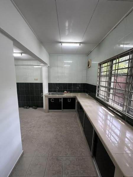 2-storey Terraced House for Sale in Puchong (Selangor) - Shirley Chua - Kitchen - PropertyGuru.com.my