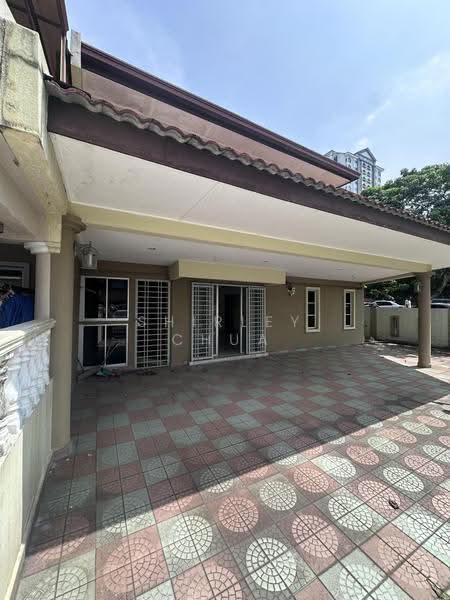 2-storey Terraced House for Sale in Puchong (Selangor) - Shirley Chua - Exterior - PropertyGuru.com.my