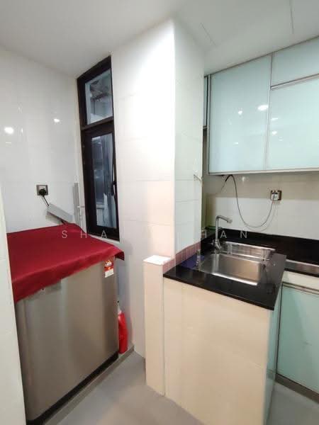 Condominium for Rent at Aloha Tower Condominium - Shawn Chan - Kitchen - PropertyGuru.com.my