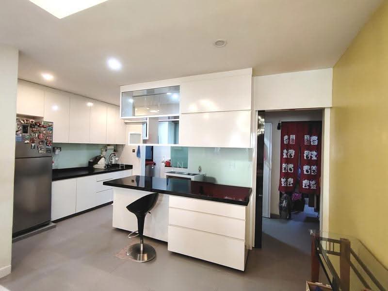 Condominium for Rent at Aloha Tower Condominium - Shawn Chan - Kitchen - PropertyGuru.com.my