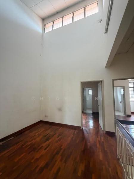 2-storey Terraced House for Sale in Kota Kemuning (Shah Alam) - Chloe Tan - Living Room - PropertyGuru.com.my