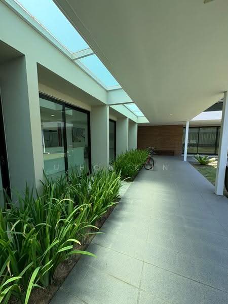 Bungalow House for Sale in Leisure Farm (Gelang Patah) - U Hon Kun - Exterior - PropertyGuru.com.my