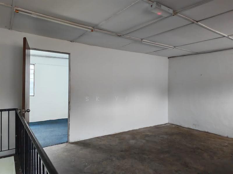 Factory for Rent in Hicom - Glenmarie Industrial Park (Shah Alam) - sk Yeo - Interior - PropertyGuru.com.my