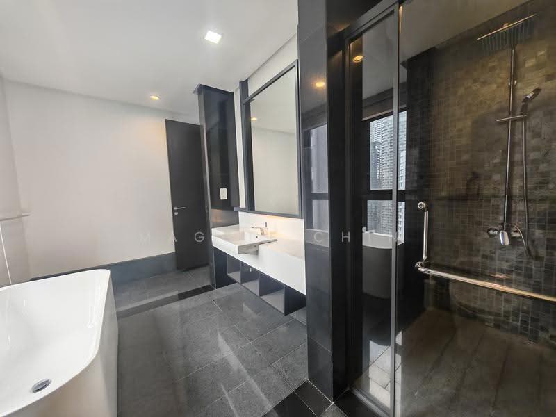 Kediaman Servis untuk Disewa di The Mews - Maggie Chin - Bathroom - PropertyGuru.com.my