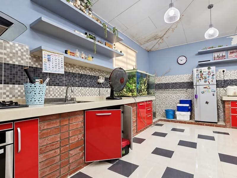 Semi-Detached House for Sale in Taman Dahlia (Kulim) - Jane Khor - Kitchen - PropertyGuru.com.my