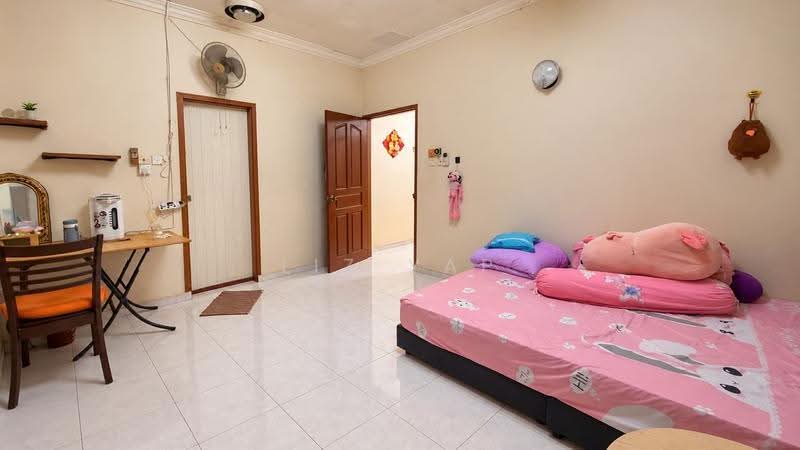 2-storey Terraced House for Sale in Taman Pelangi (Johor Bahru) - Liz Yap - PropertyGuru.com.my