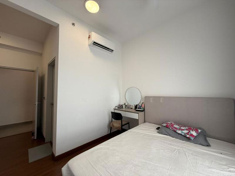 Kediaman Servis untuk Disewa di Sunsuria Forum - Lim Lee Lee - Bedroom - PropertyGuru.com.my