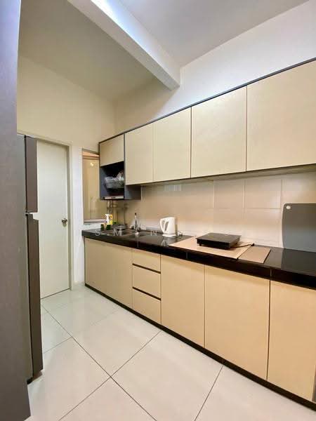 Kediaman Servis untuk Disewa di Savanna Executive Suite @ Southville City - Jasmine Kok - Kitchen - PropertyGuru.com.my