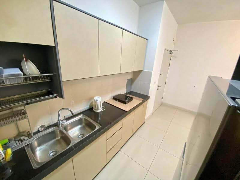 Kediaman Servis untuk Disewa di Savanna Executive Suite @ Southville City - Jasmine Kok - Kitchen - PropertyGuru.com.my