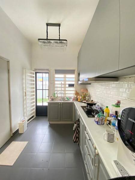 Rumah Teres 2-Tingkat untuk Dijual di Taman Mutiara Rinching (Semenyih) - Amir Abas - Kitchen - PropertyGuru.com.my
