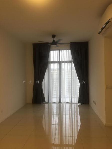 Kediaman Servis untuk Dijual di Lexa Residence @ The Quartz WM - Yanny Siow - Living Room - PropertyGuru.com.my