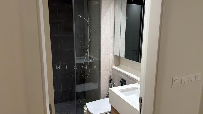 Kediaman Servis untuk Disewa di TRX Residences - Michael Au - Bathroom - PropertyGuru.com.my