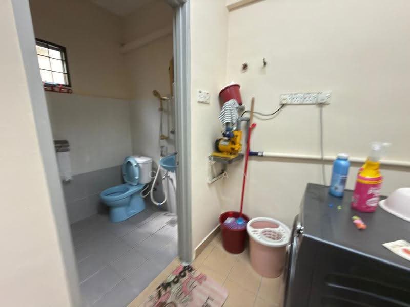 Rumah Teres 2-Tingkat untuk Dijual di Pandan Perdana (Cheras) - CH TAN - Bathroom - PropertyGuru.com.my