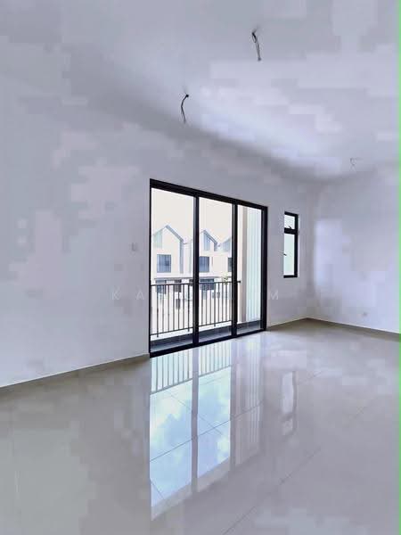 Rumah Teres 2-Tingkat untuk Dijual di Bandar Dato Onn (Tebrau) - Karl Lim - PropertyGuru.com.my