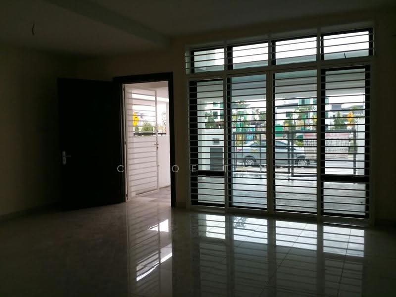 Rumah Teres 2-Tingkat untuk Disewa di Alam Impian (Shah Alam) - Chloe Tan - Entrance - PropertyGuru.com.my