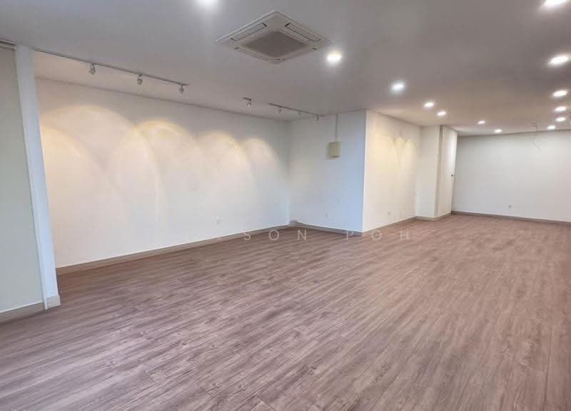 Shop / Office for Rent in Taman Mount Austin (Tebrau) - Simpson Poh - Interior - PropertyGuru.com.my