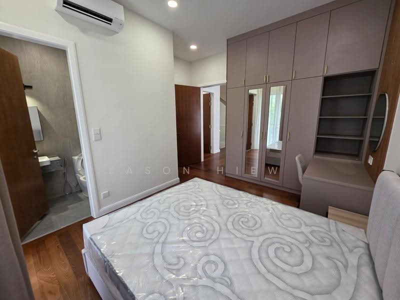 Bungalow House for Rent in Mont Kiara (Kuala Lumpur) - Eason Hiew - Bedroom - PropertyGuru.com.my