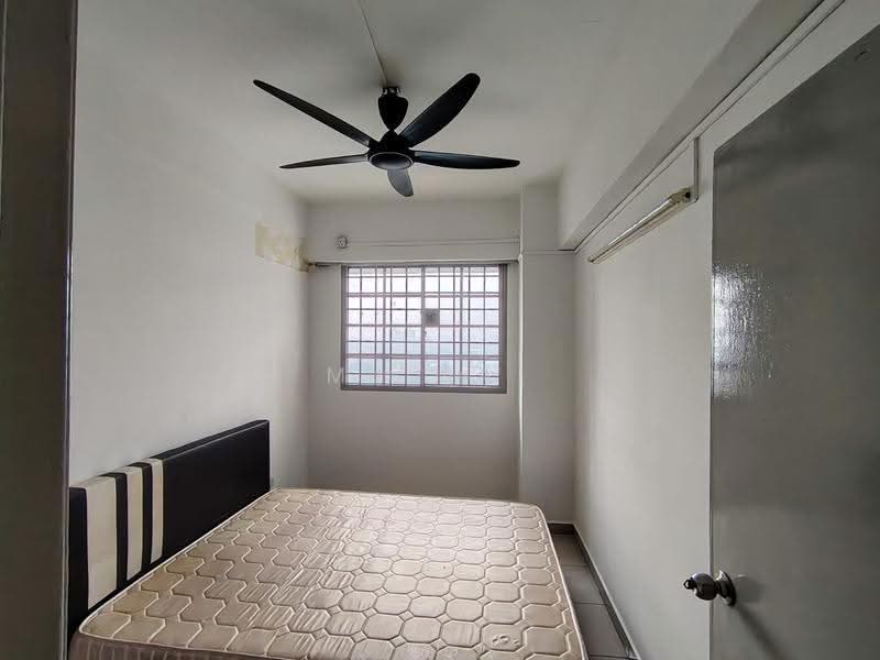 Apartment for Rent at Sri Impian Apartment - MJ Lai - Bedroom - PropertyGuru.com.my