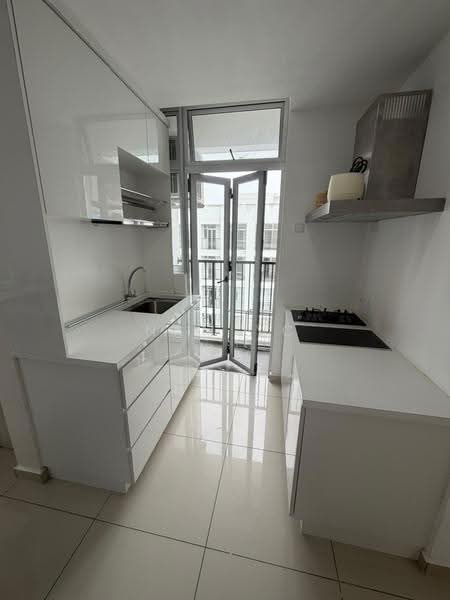 Kediaman Servis untuk Disewa di Midas @ Seri Alam - Nam YC - Kitchen - PropertyGuru.com.my