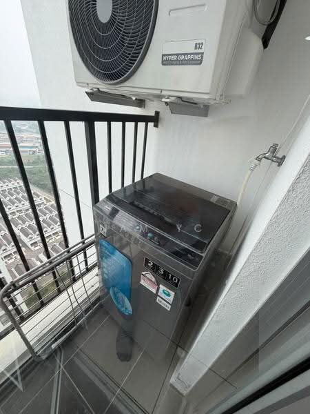 Kediaman Servis untuk Disewa di Midas @ Seri Alam - Nam YC - Balcony - PropertyGuru.com.my